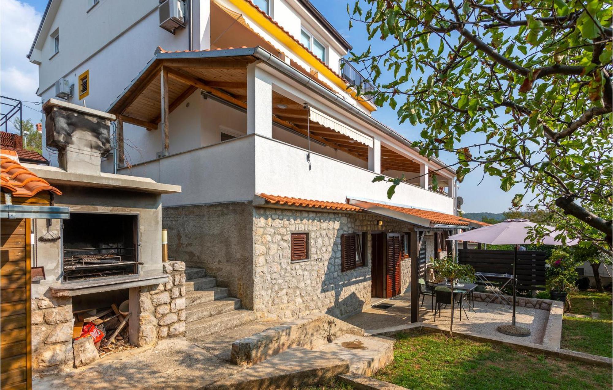 Nice Apartment In Omisalj With Wifi Εξωτερικό φωτογραφία